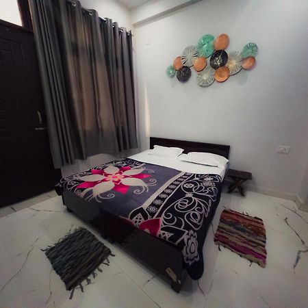 Olt Hostel Rishīkesh Extérieur photo