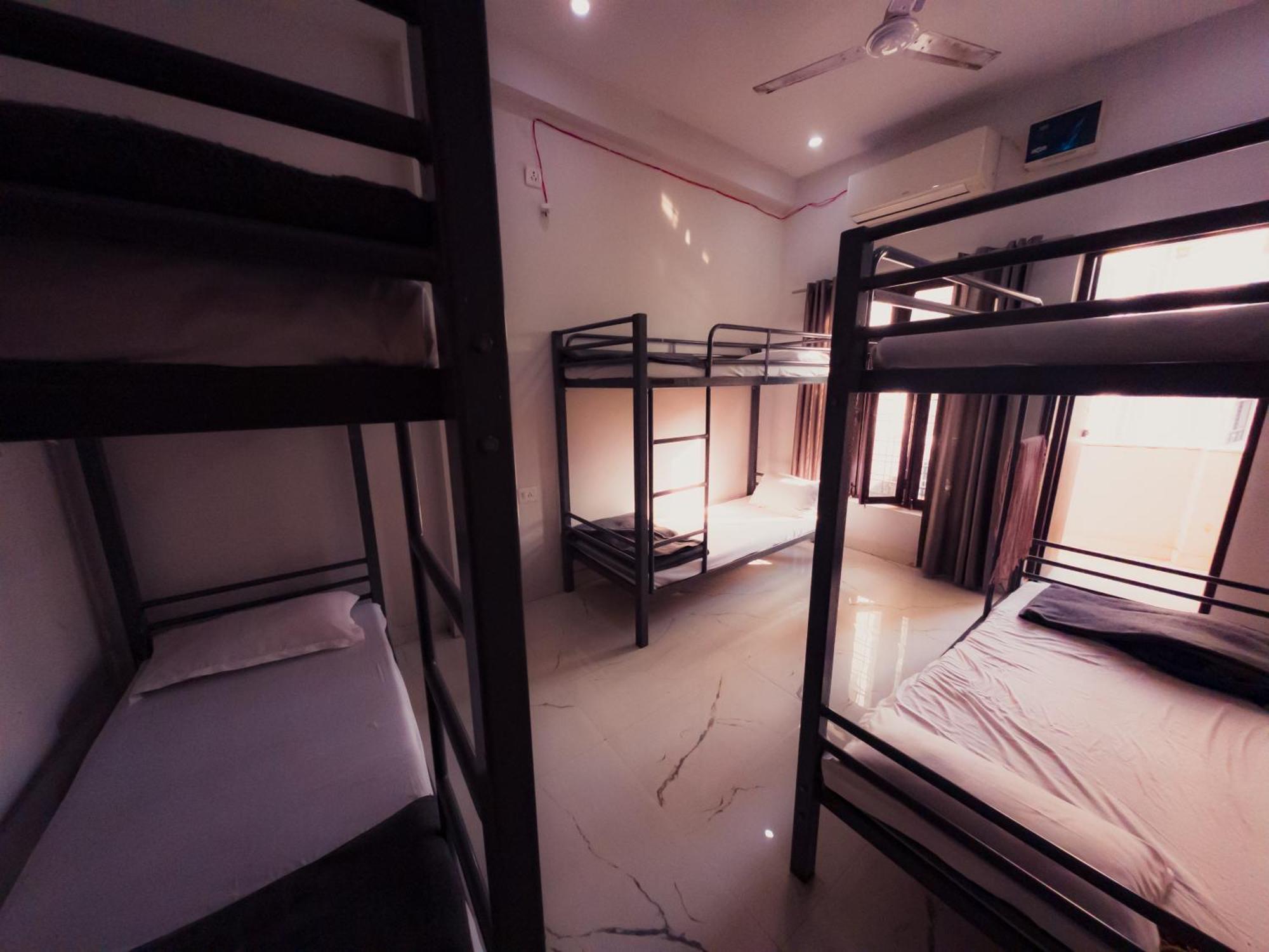 Olt Hostel Rishīkesh Extérieur photo